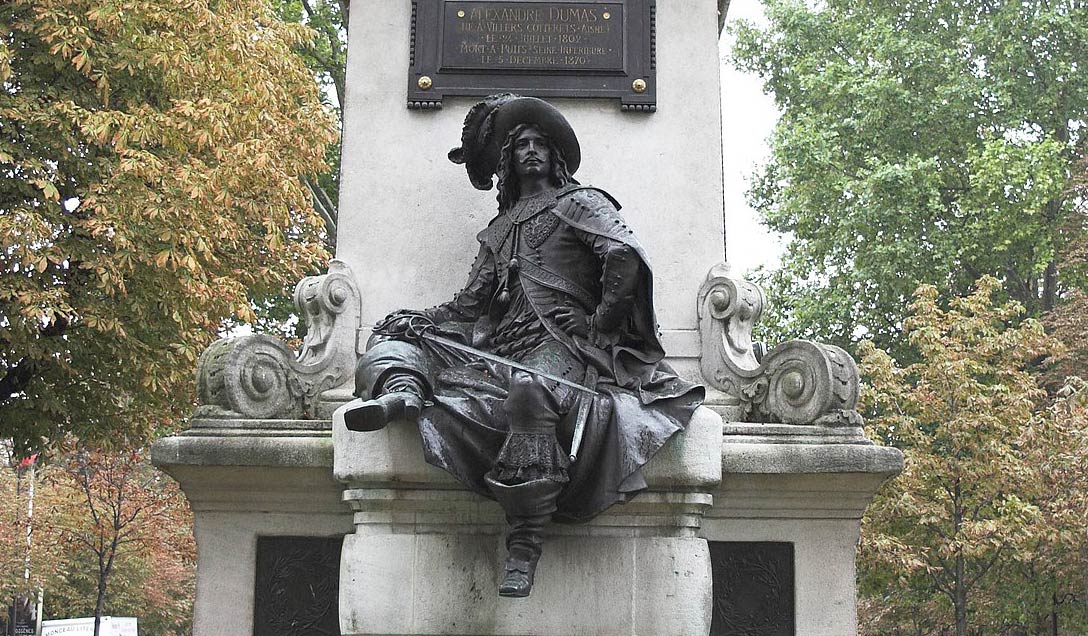 Statue de d'Artagnan à Paris